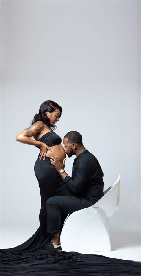 Black Love Maternity Shoot | Couple pregnancy photoshoot, Maternity ...