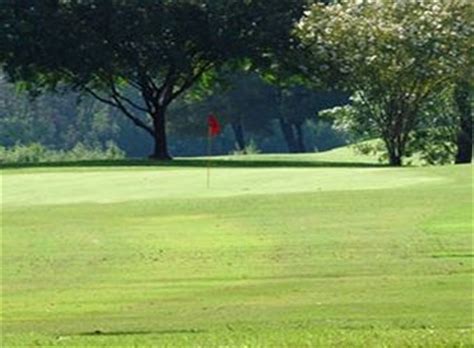 Keeton Park Golf Course in Dallas, TX | Presented by BestOutings