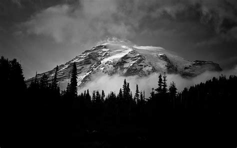 66 Striking Images Of Black And White Mountains That Will Astound You ...