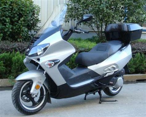 250cc CMS Roadster Touring Moped 250cc Water Cooled Motor Scooter ...