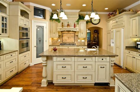 ersatz-french-country-kitchen-remodeling-ideas-antique-style-white ...