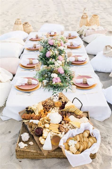 51 Romantic Wedding Picnic Ideas - Weddingomania