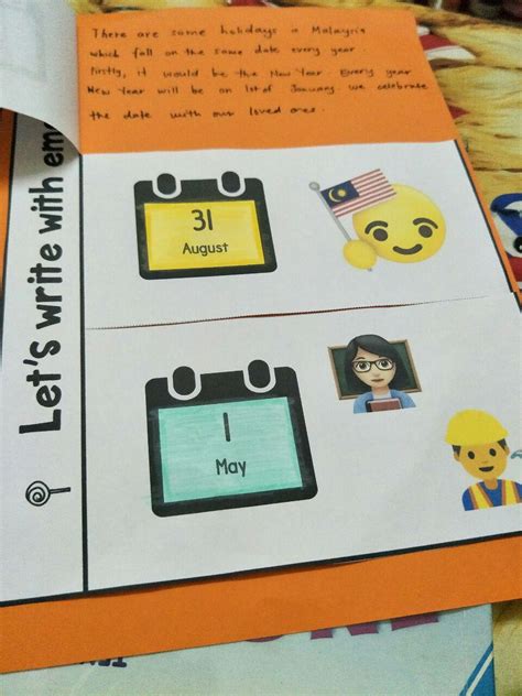 ASH THE TEACHER: Emoji Writing Foldable