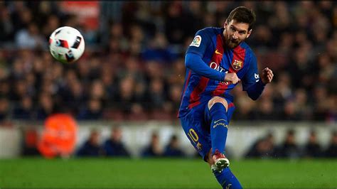 Lionel Messi All Free Kick Goals 2017 - YouTube