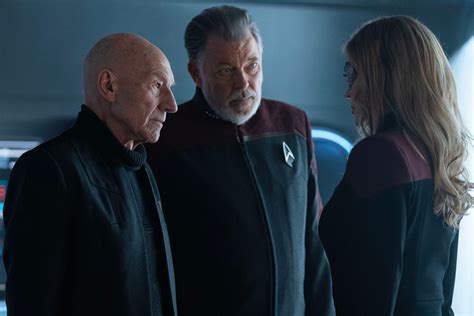 Star Trek: Picard Season 3 Ep. 1 Offers A Bold New Adventure: Review