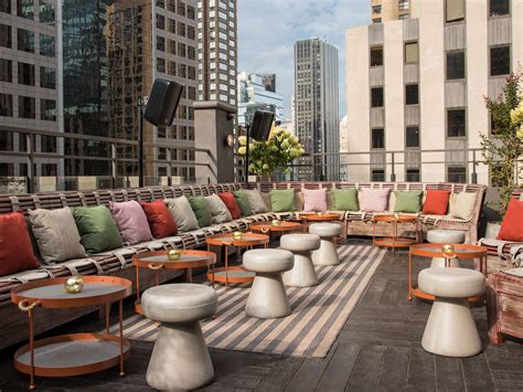 Rooftop Bars in Midtown, NYC | Dream Midtown by Hyatt