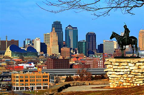 Kansas City Skyline Wallpaper - WallpaperSafari