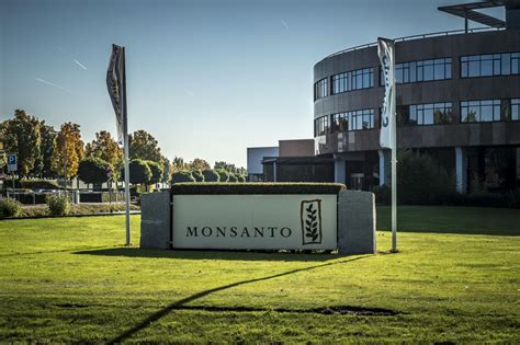 World leader in plant biotechnology Monsanto Company