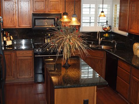 Granite Kitchen Countertop | Gallery | Granite Slabs | O'Fallon MO