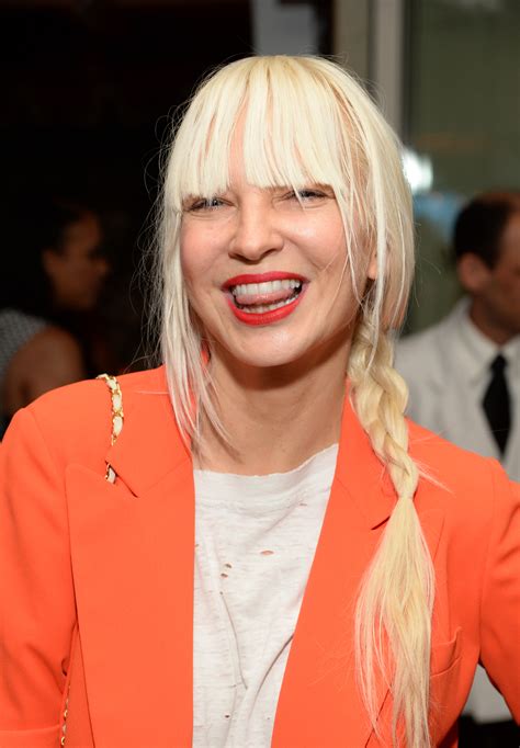 Brace yourself! Photos of Sia’s uncovered face might make your mind ...