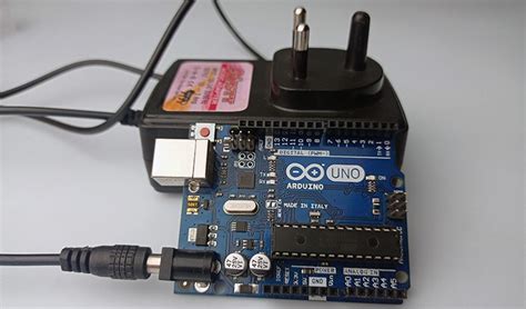 Different Ways to Power Arduino Board - How to Power Your Arduino Board ...