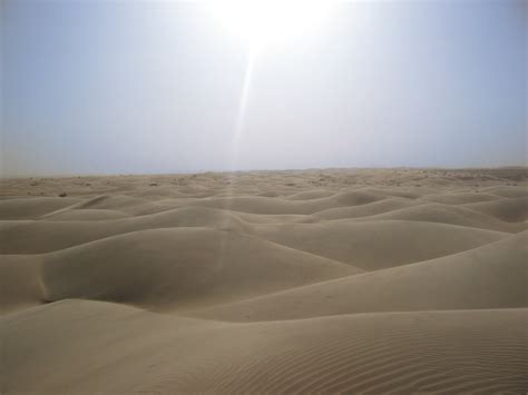 File:Sahara desert.jpg - Simple English Wikipedia, the free encyclopedia