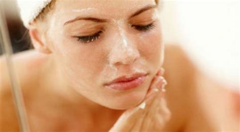 How to exfoliate your skin? - AskMeBlogger