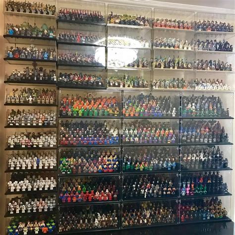 COLLECTORS CORNER MINIFIGURE DISPLAY – HOW DO YOU DISPLAY YOUR ...