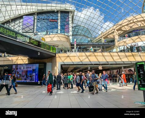 Trinity Leeds shopping centre Stock Photo - Alamy