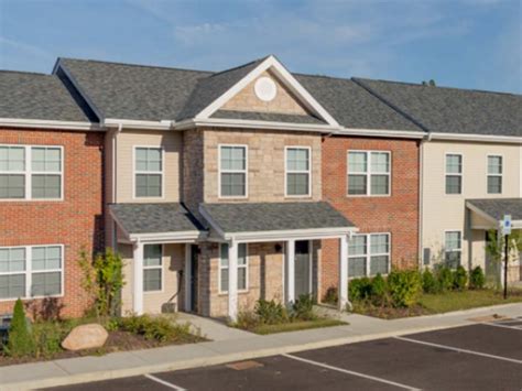 Arlington Ridge Townhomes | Gorsuch Construction