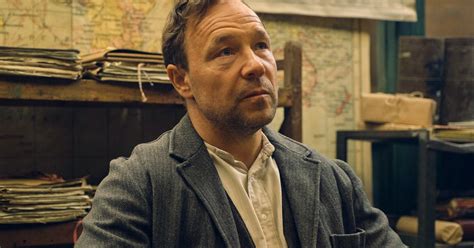 Netflix's Bodies: cast of Stephen Graham's crime drama revealed