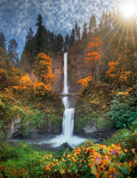 First day of Fall at Multnomah Falls in the great state of Oregon (KGW ...