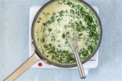 How to Make a Traditional English Parsley Sauce in 20 Minutes | Recipe ...