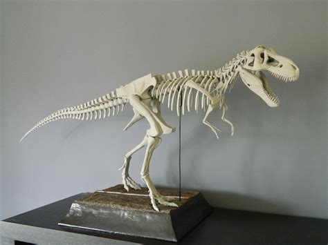 Jurassic Park T. Rex skeleton sculpture — Stan Winston School of ...