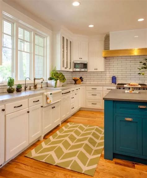 20 Most Popular Kitchen Cabinet Paint Color Ideas (Trends for 2019) # ...