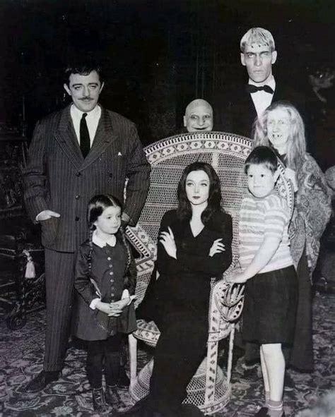 The cast of the original Addams Family TV series - 1964 : OldSchoolCelebs