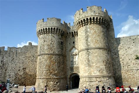 Medieval Town Of Rhodes | Rhodes Travel Guide