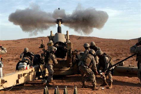 M198 Howitzer | Military.com