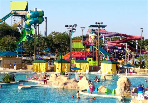 Family-Friendly Water Parks of Texas Part III: Aquatica Sea World San ...