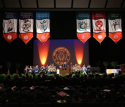 UT Tyler Commencement - Spring 2014 Technolgy, Commencement, College ...