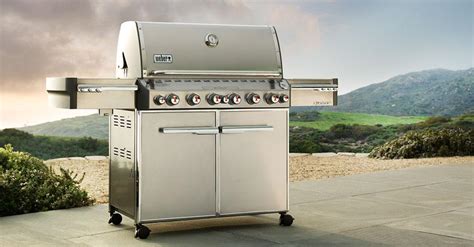 Is The Weber Summit Grill Worth Buying? (Reviews / Ratings / Prices)