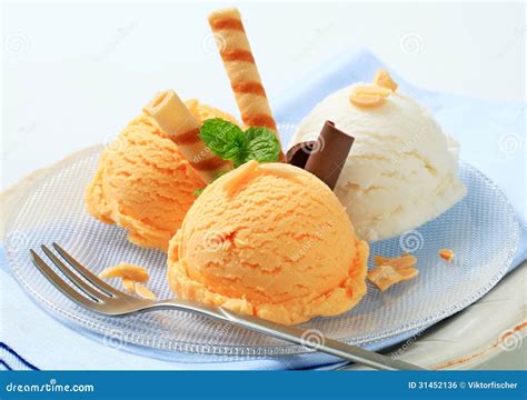 Ice Cream With Wafer Rolls Royalty Free Stock Image - Image: 31452136