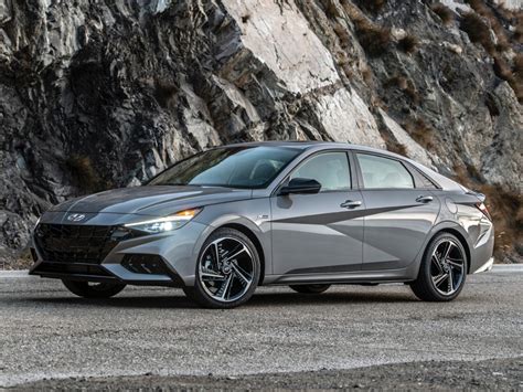 Changes to 2021 Hyundai Models Bring Redesigned Elantra, Refreshed ...