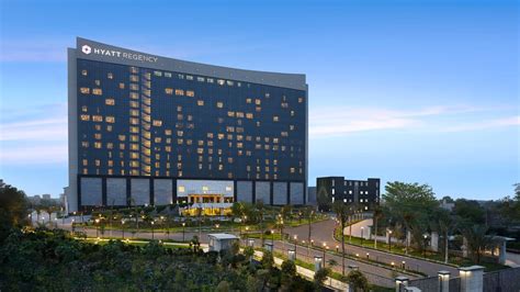 Luxury Hotel in Gurgaon | Book Luxury Rooms and Suites online to Avail ...