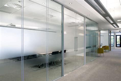 Frameless Double Glazed Glass Wall Partitions | Avanti Systems USA