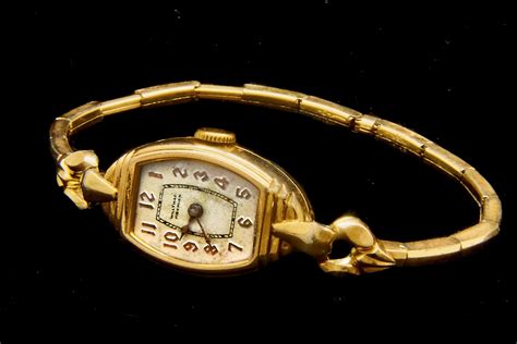 Solid 14k Gold 1930s Vintage Waltham PREMIER Wristwatch • 1938 Dainty ...