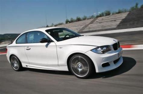 BMW 135i Performance Option E82 laptimes, specs, performance data ...