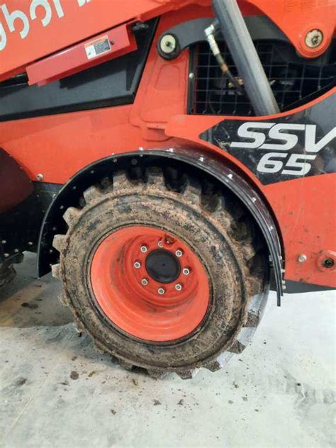 Kubota Fenders | D-Fender | De Forest, WI | Custom Fenders for Skid Loaders