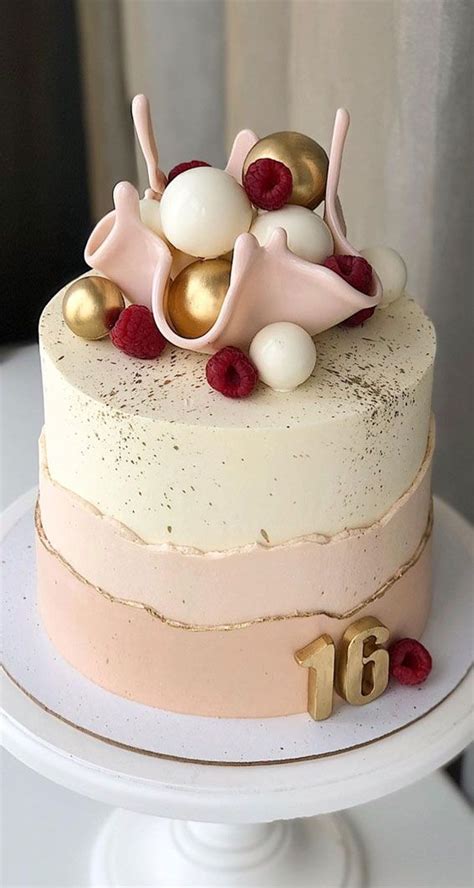 37 Pretty Cake Ideas For Your Next Celebration : Sweet 16th birthday ...