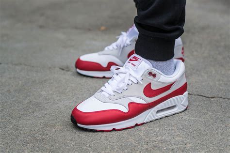 Nike Air Max 90/1 University Red On Feet Sneaker Review