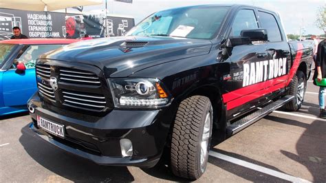 Dodge Ram 1500 Hemi Interior