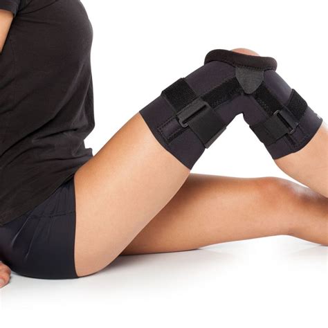 Patella Tracking Brace | Pull-on Hinged Knee Brace | BioSkin