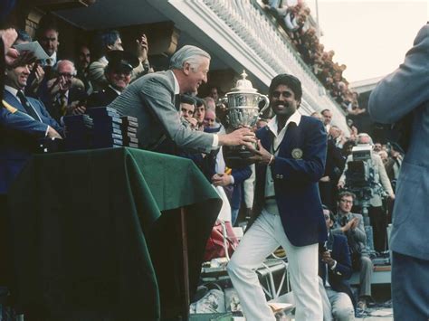 Kapil Dev 1983 World Cup | Kapil Dev carried a bottle of champagne ...