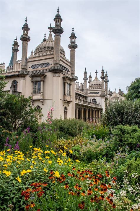 Brighton Pavilion in Summer with Garden Stock Image - Image of ...