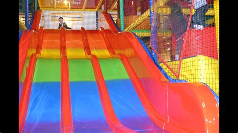 Indoor Playground Fun for Children - Diszzy Dens Bundoran - Kids having ...