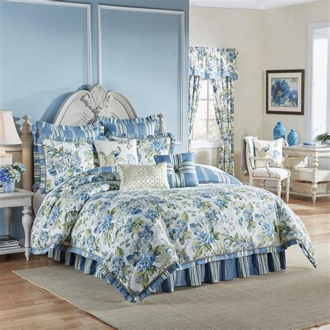 Waverly Floral engagement King Comforter Set-15205BEDDKNGPOR - The Home ...