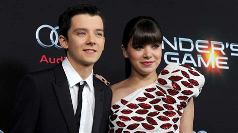 PHOTOS: 'Ender's Game' Premiere With Hailee Steinfeld, Asa Butterfield