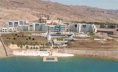 Hilton Dead Sea Resort & Spa 2021 World Luxury Hotel Awards