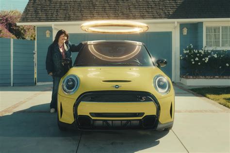 Super Bowl 2023: CarMax, Carvana and Vroom won't air ads | Ad Age