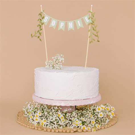 Leafy Green Cake Topper | Cake Toppers by Avalon Sunshine